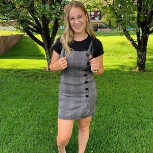 Meet your Posher, Jennilie